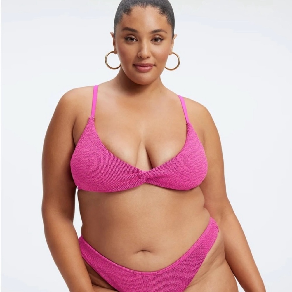 NWT Good American Always Fits Better Bright Pink Twisted Bikini Top Size 8 5X